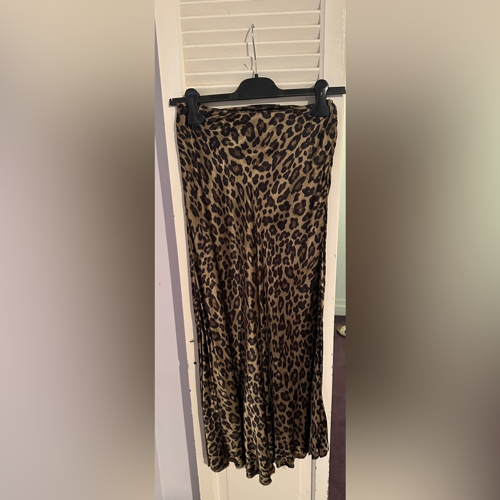Maxi leapord print skirt